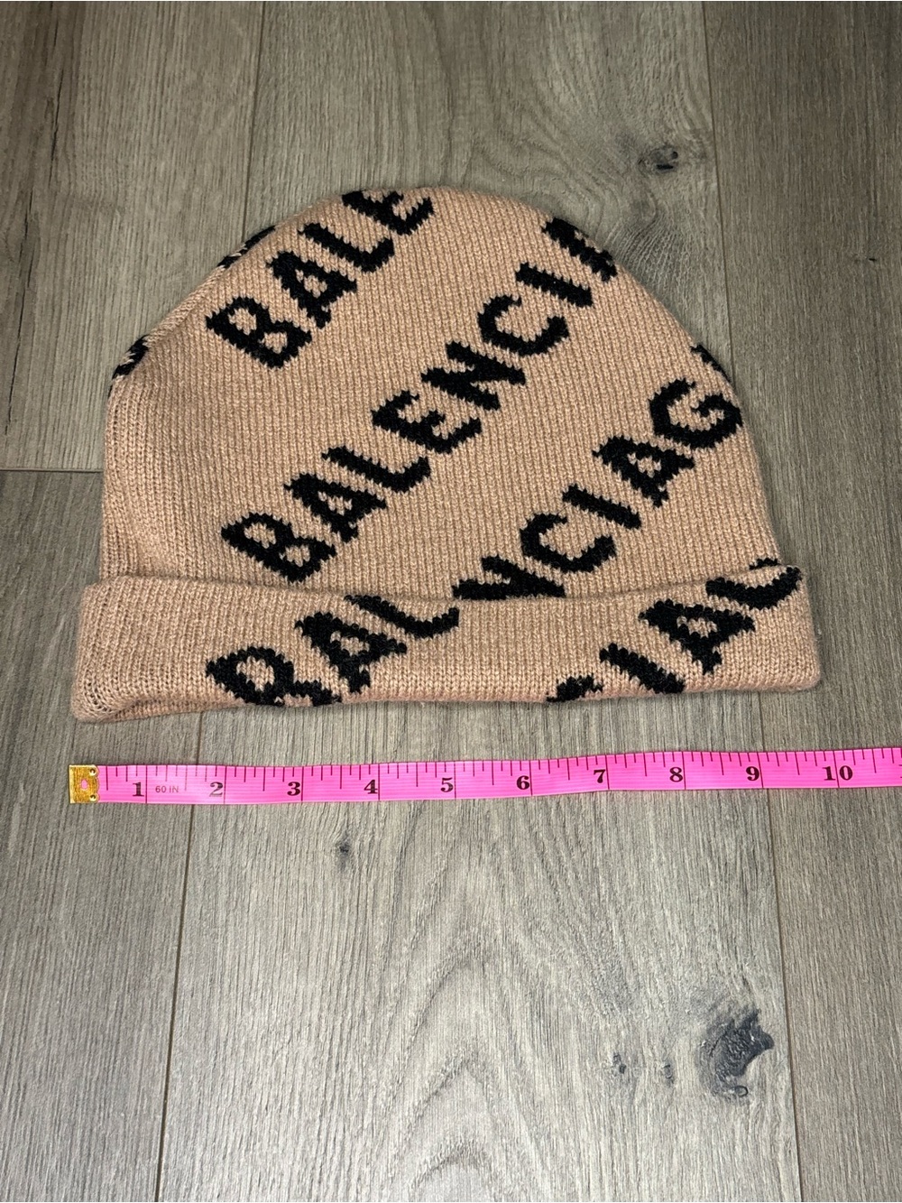 Balenciaga Tan Wool Blend Knit Beanie with Black Logo - Picture 3 of 11